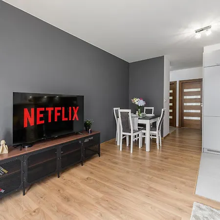 Lumina I 2br With Parking I Balcony In Warszawa